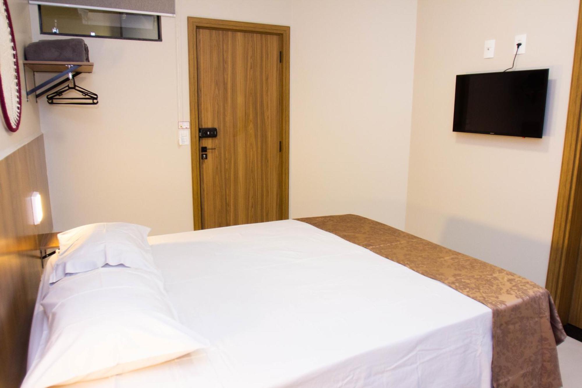 Fiori Suites Goiânia Pokój zdjęcie
